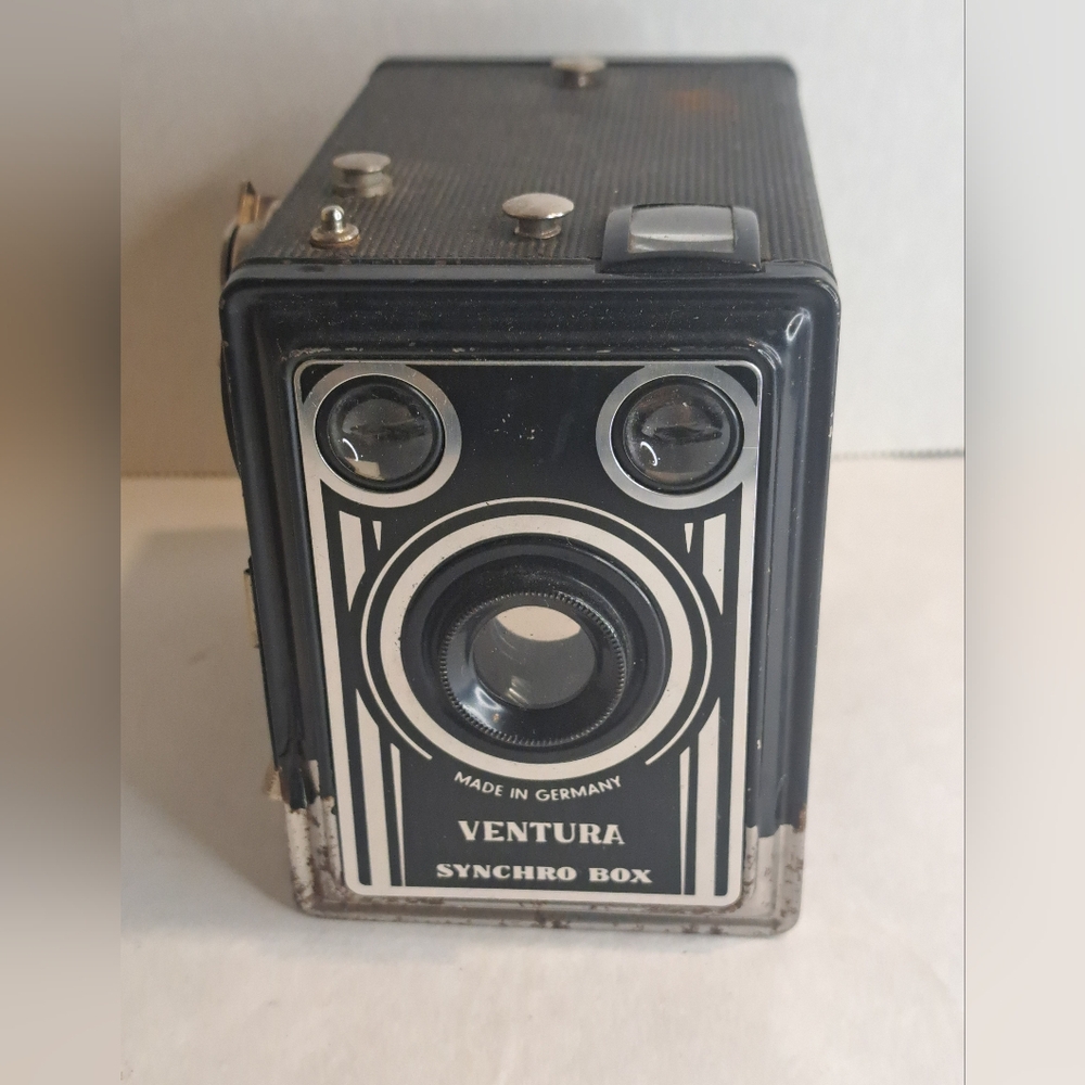 Ventura Synchro Box Camera, Made in Germany, c.1950s